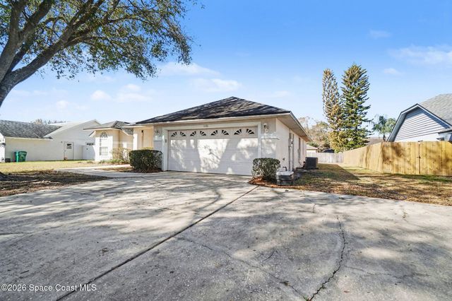 1670 E Spring Ridge Circle, Winter Garden, FL 34787