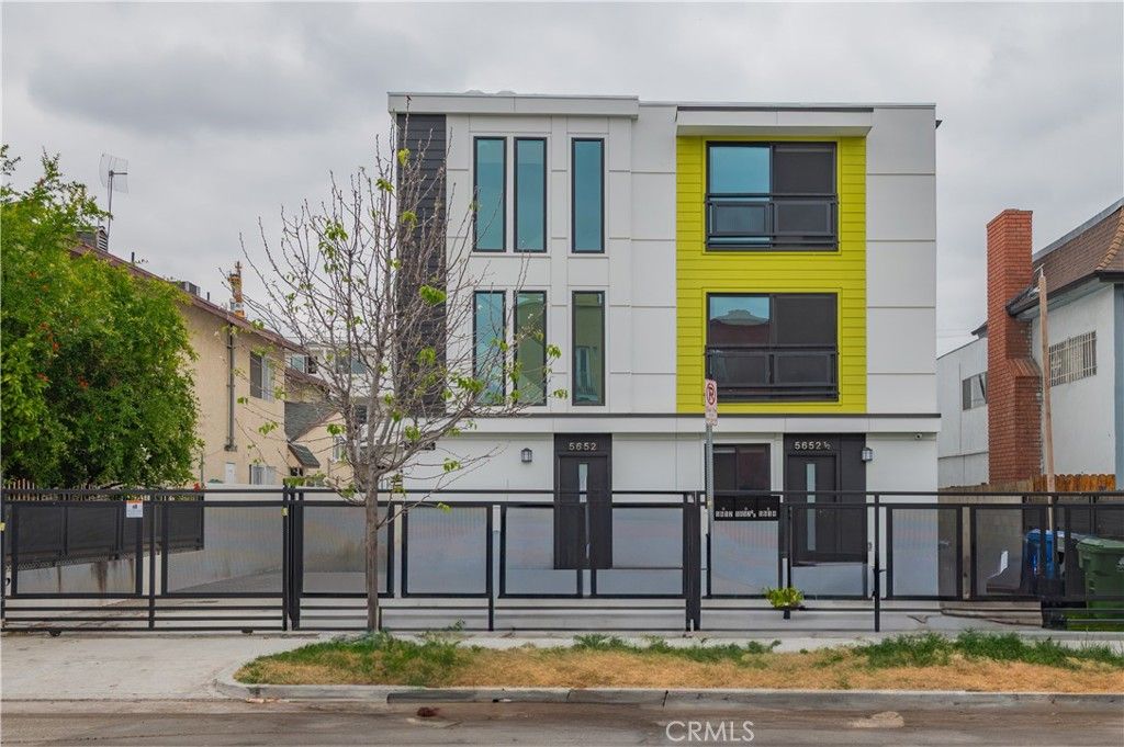 5652 La Mirada Avenue, Los Angeles, CA 90038 — exterior