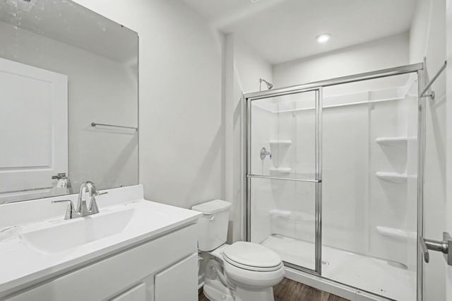 8040 NW Sterling Oaks Dr, Ash, NC 28420