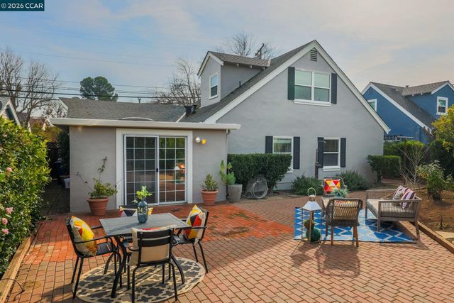 1449 Cape Cod Way, Concord, CA 94521