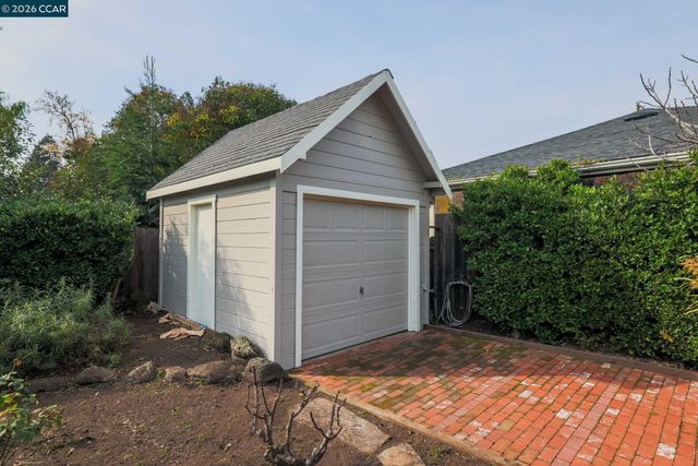 1449 Cape Cod Way, Concord, CA 94521