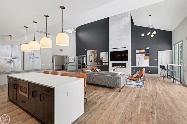 45632 Church Street, Utica, MI 48315