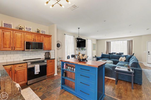 45632 Church Street, Utica, MI 48315