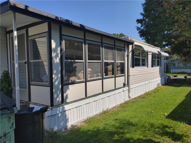 146 Niagara Way, Manchester, NY 14504