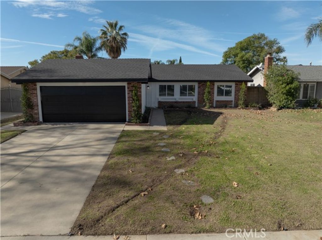 2808 S Desert Forest, Ontario, CA 91761