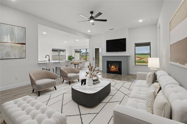 624 NW 65th Avenue, Bentonville, AR 72713