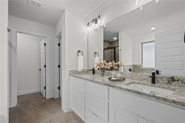 624 NW 65th Avenue, Bentonville, AR 72713