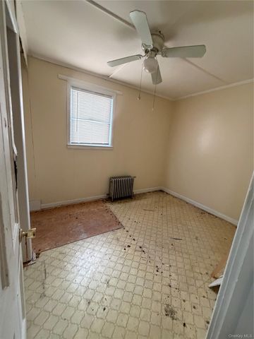41 Gifford Avenue, Poughkeepsie, NY 12601