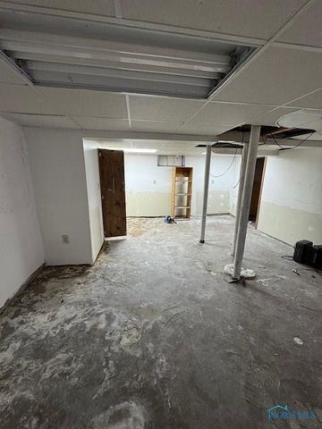 3250 Brigham Street, Toledo, OH 43608