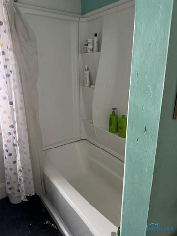 3250 Brigham Street, Toledo, OH 43608