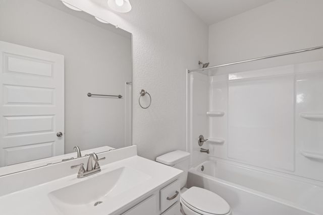 349 Stone Placa Trail, Brookshire, TX 77423