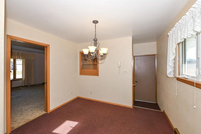 257 Mohawk Road, Janesville, WI 53545