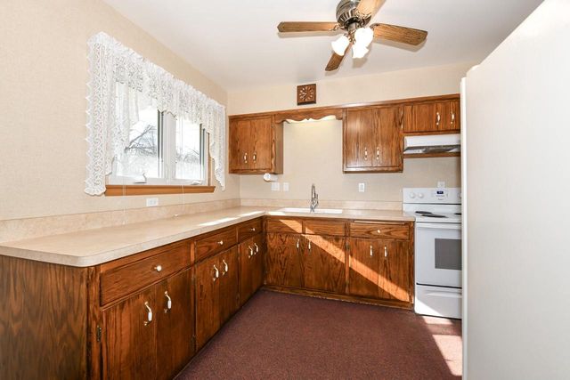 257 Mohawk Road, Janesville, WI 53545