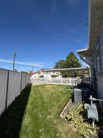 239 Blue Lakes Blvd, Twin Falls, ID 83301