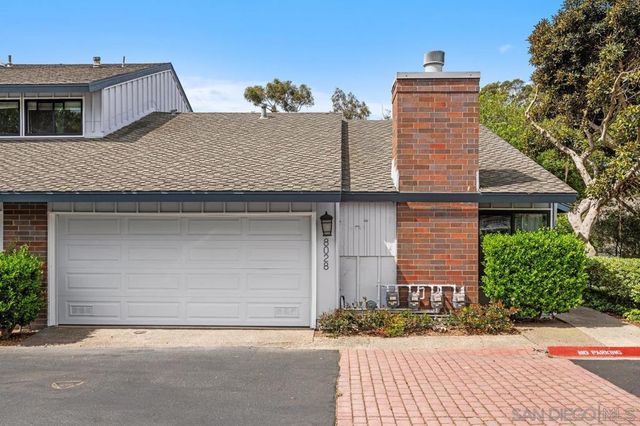 8028 Caminito Mallorca, La Jolla, CA 92037