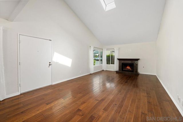 8028 Caminito Mallorca, La Jolla, CA 92037