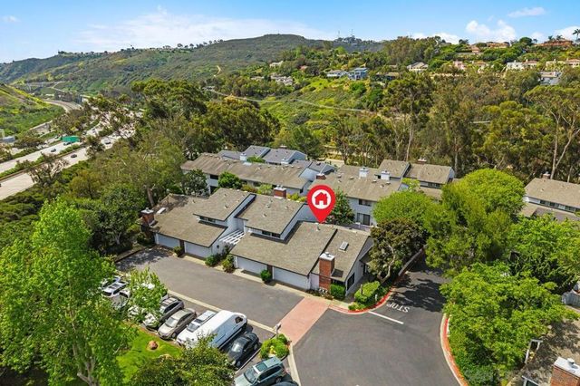 8028 Caminito Mallorca, La Jolla, CA 92037