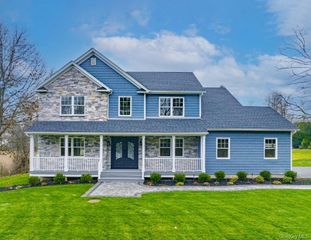 NC Pine Street, Port Jefferson Station, NY 11776