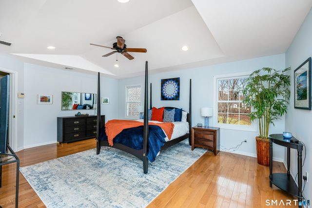 2 Apple Drive, Oxford, CT 06478