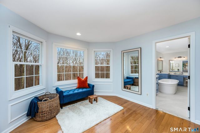 2 Apple Drive, Oxford, CT 06478