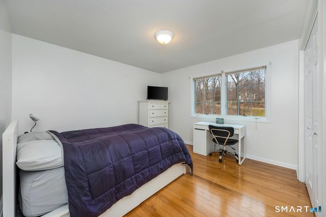 2 Apple Drive, Oxford, CT 06478