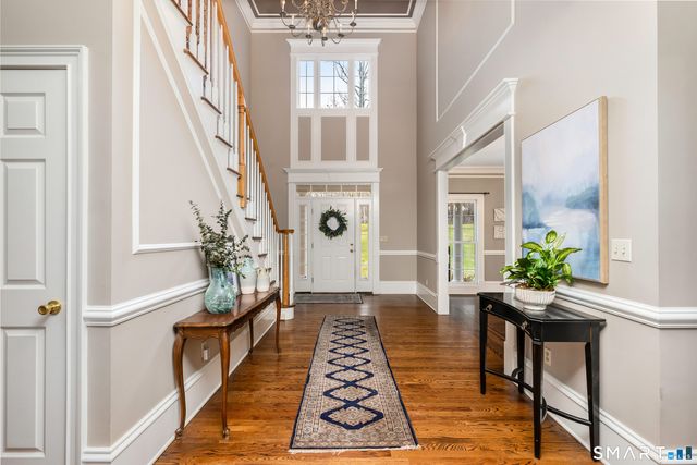 2 Apple Drive, Oxford, CT 06478