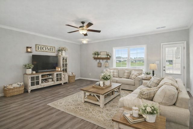 702 Arabella Dr, Lebanon, TN 37087