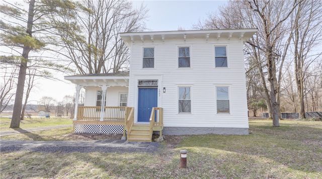 1062 State Route 96, Waterloo, NY 13165