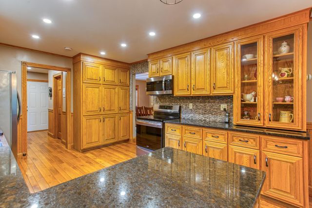 410 6th Street NW, Milaca, MN 56353