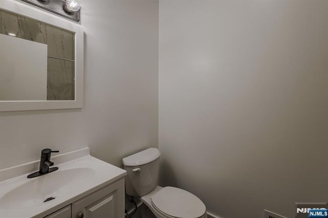 29 Kent Street, Newark, NJ 07108