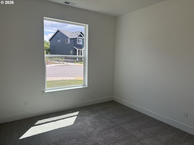 1200 Rachel Ln, Molalla, OR 97038