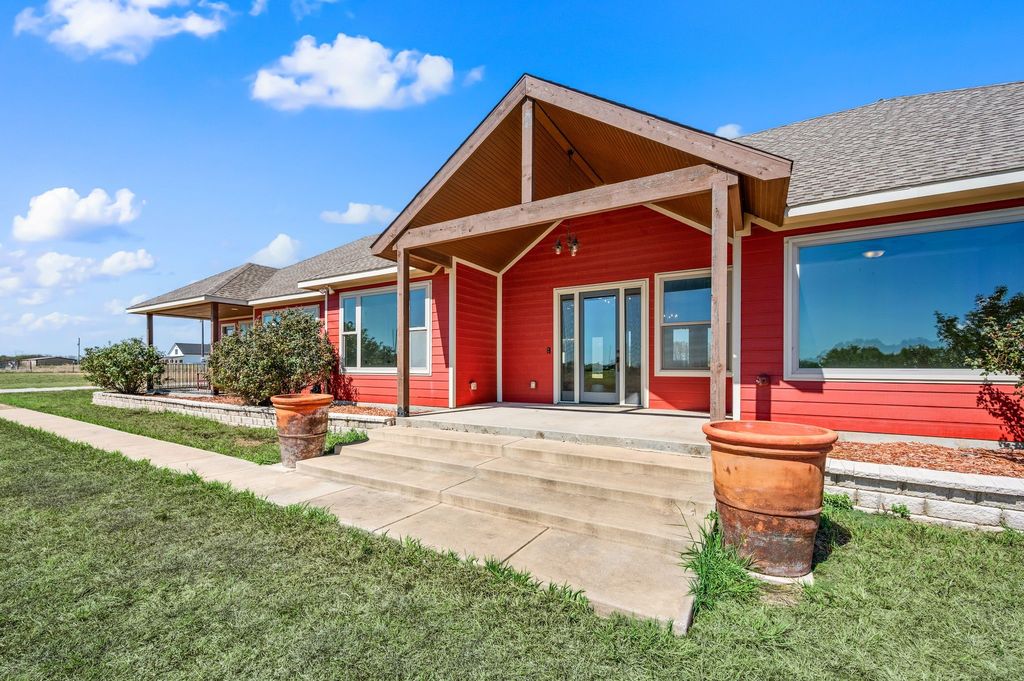 168 Hawk Ridge Road, Decatur, TX 76234 — photo 4
