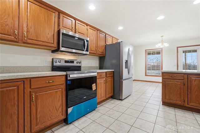 9048 Bedford Court, Clearcreek Twp, OH 45458