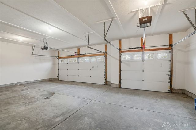 9048 Bedford Court, Clearcreek Twp, OH 45458