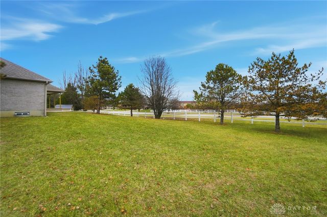 9048 Bedford Court, Clearcreek Twp, OH 45458