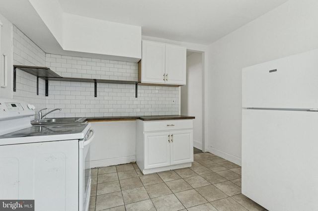 636 W LAFAYETTE ST, Norristown, PA 19401