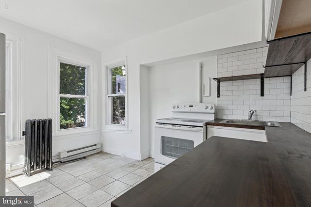 636 W LAFAYETTE ST, Norristown, PA 19401
