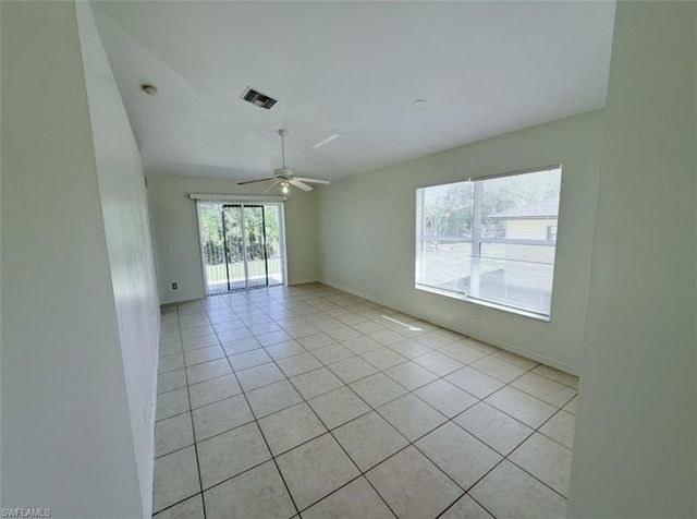 541 Hancock Bridge PKWY, Cape Coral, FL 33990