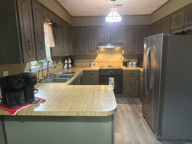 448 Candlewood Circle, Cabot, AR 72023