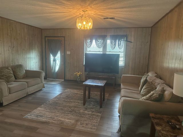 448 Candlewood Circle, Cabot, AR 72023