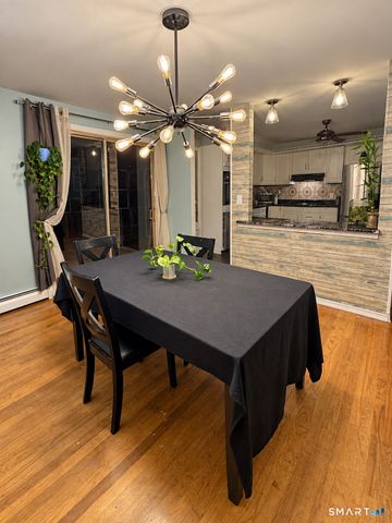 23 Coach Circle, Windsor, CT 06095