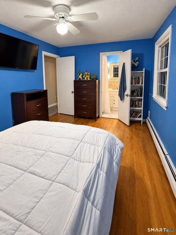 23 Coach Circle, Windsor, CT 06095