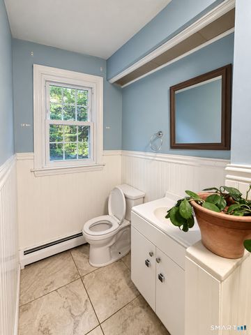 23 Coach Circle, Windsor, CT 06095
