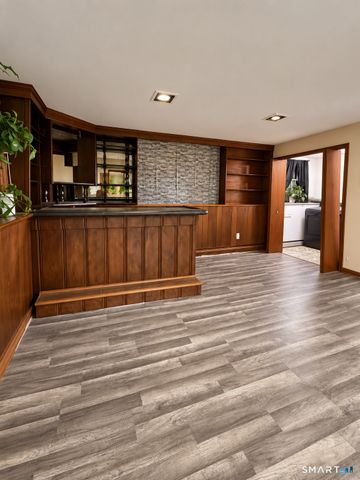 23 Coach Circle, Windsor, CT 06095