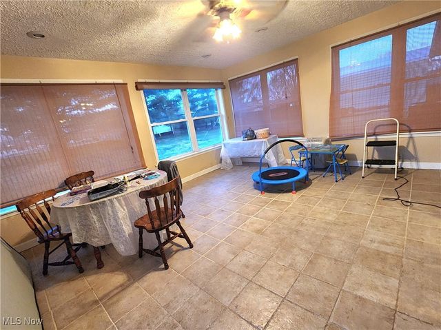 6280 Virginia Road, Nashport, OH 43830