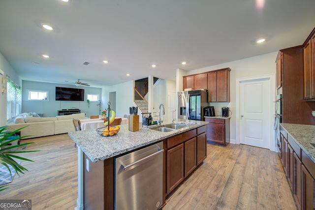 3690 Summerpoint Crossing, Cumming, GA 30028