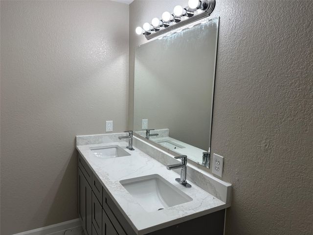 13817 Merseyside DR, Pflugerville, TX 78660