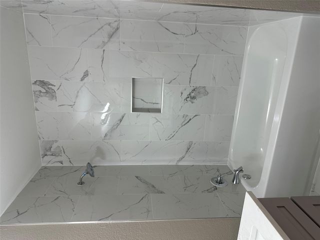 13817 Merseyside DR, Pflugerville, TX 78660