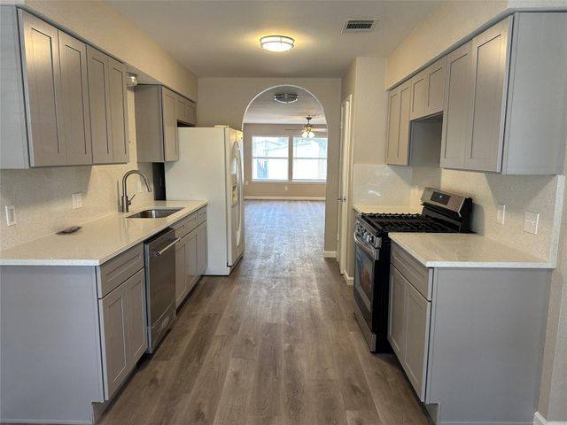 13817 Merseyside DR, Pflugerville, TX 78660