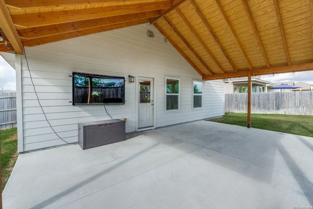 10535 Hammock Hill, Converse, TX 78109